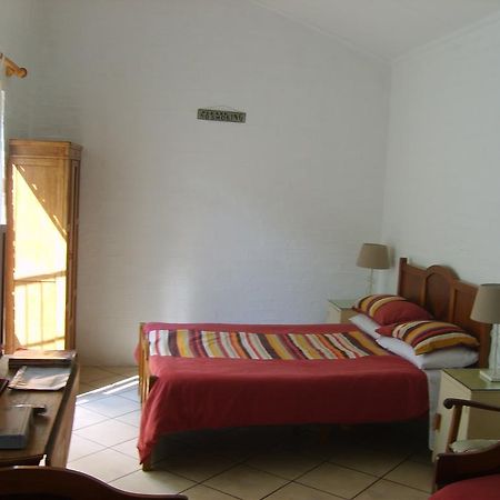 52 Bracelet Hotel Mbombela ภายนอก รูปภาพ