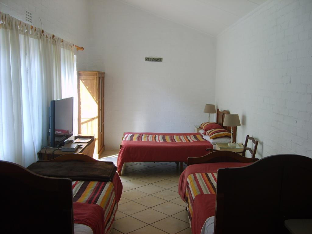 52 Bracelet Hotel Mbombela ภายนอก รูปภาพ